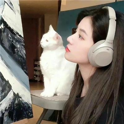 埃莱扎·施莱辛格：战妆
